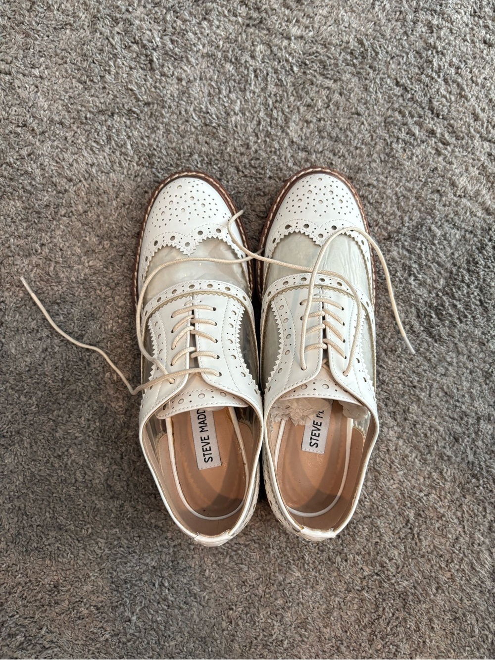 NWOB Steve Madden White & Clear Lace-Up Wingtip Boots